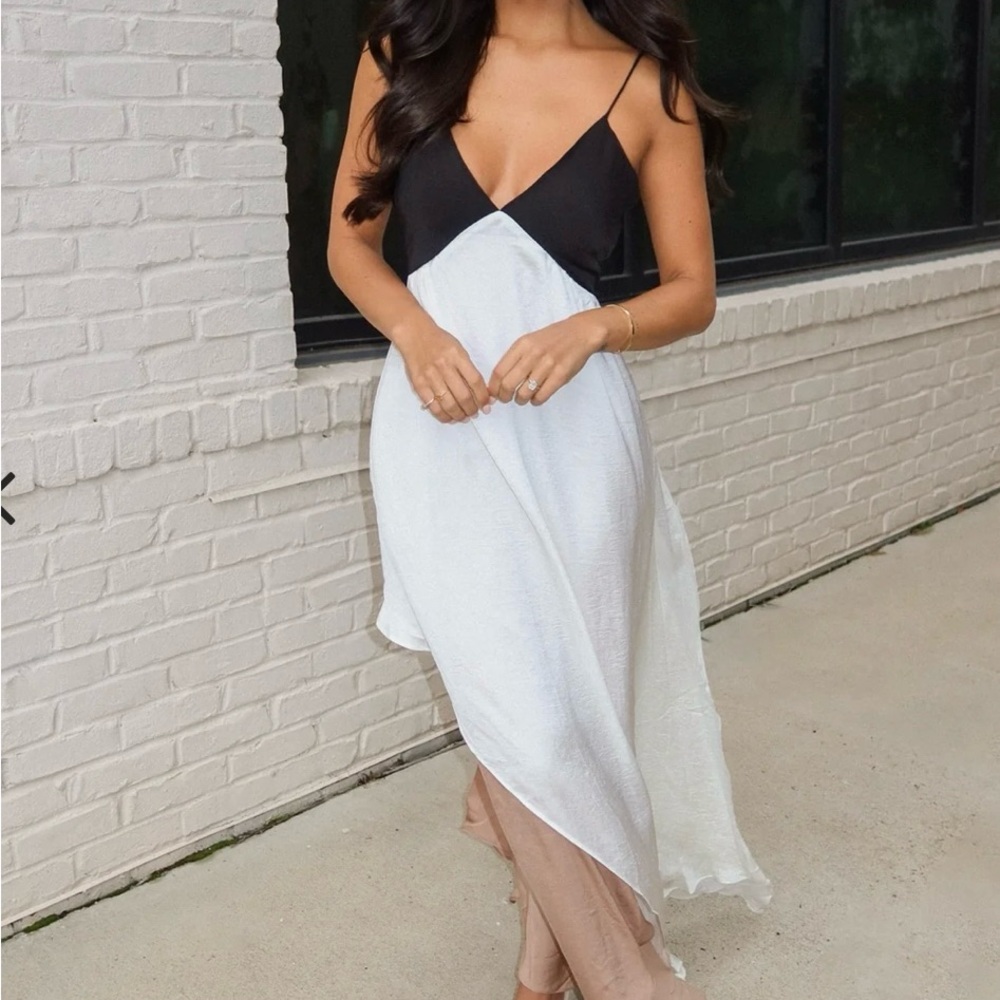 Chic Black and White Spaghetti Strap Dress